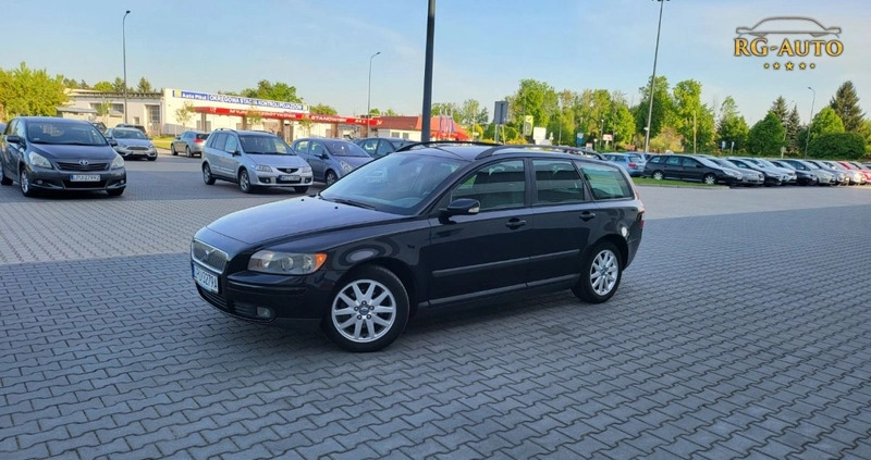 Volvo V50 cena 13900 przebieg: 233000, rok produkcji 2004 z Skierniewice małe 704